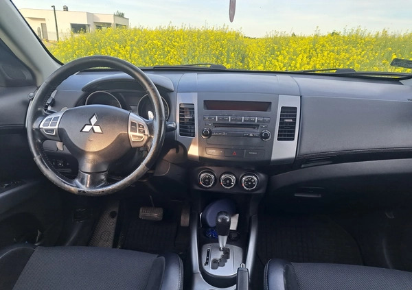 Mitsubishi Outlander cena 34900 przebieg: 289000, rok produkcji 2011 z Nałęczów małe 172